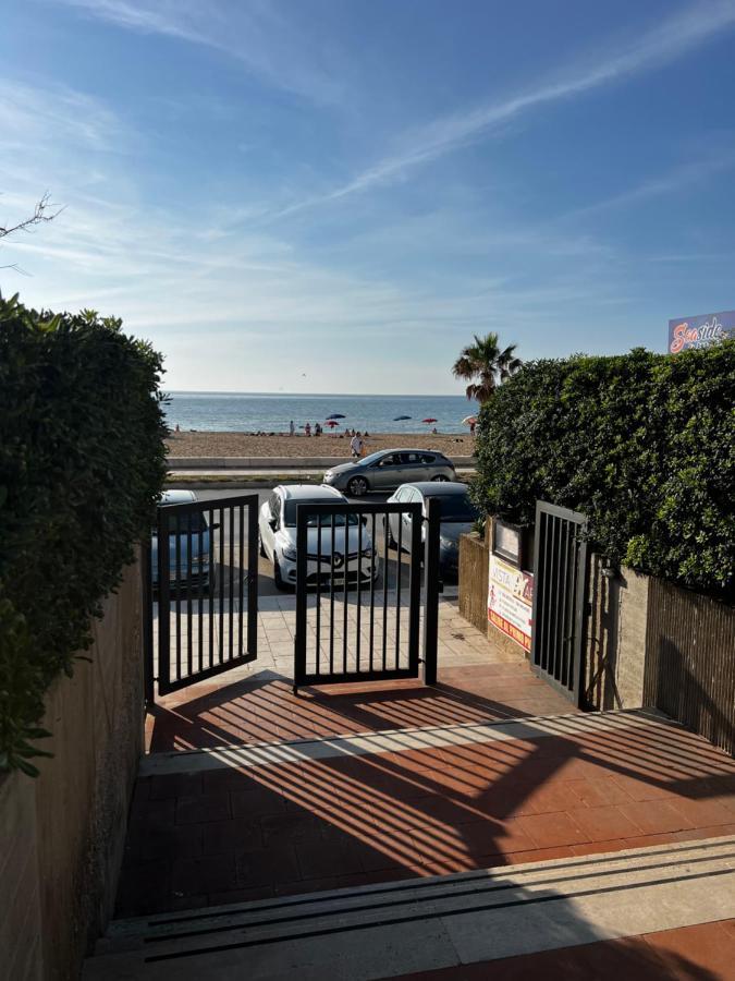 A Casa Di Rosa,Fronte Spiaggia, Piscina,Parcheggio Trapani Kültér fotó