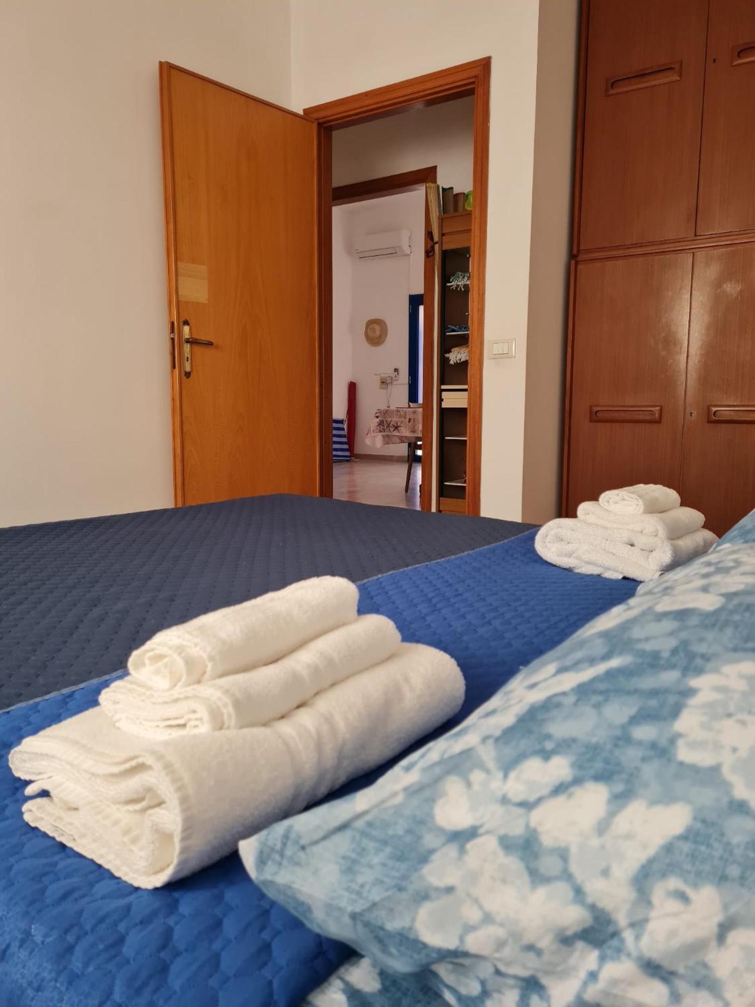 A Casa Di Rosa,Fronte Spiaggia, Piscina,Parcheggio Trapani Kültér fotó
